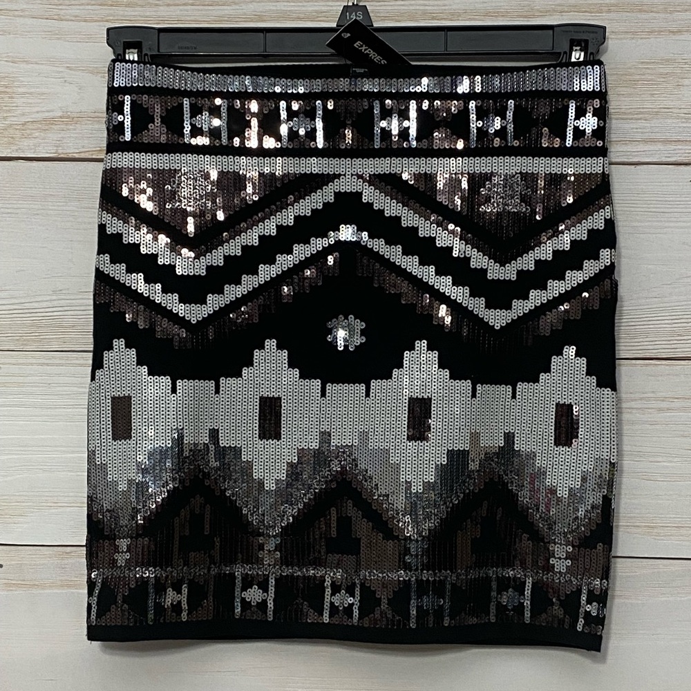 NWT Express XS sequin skirt.